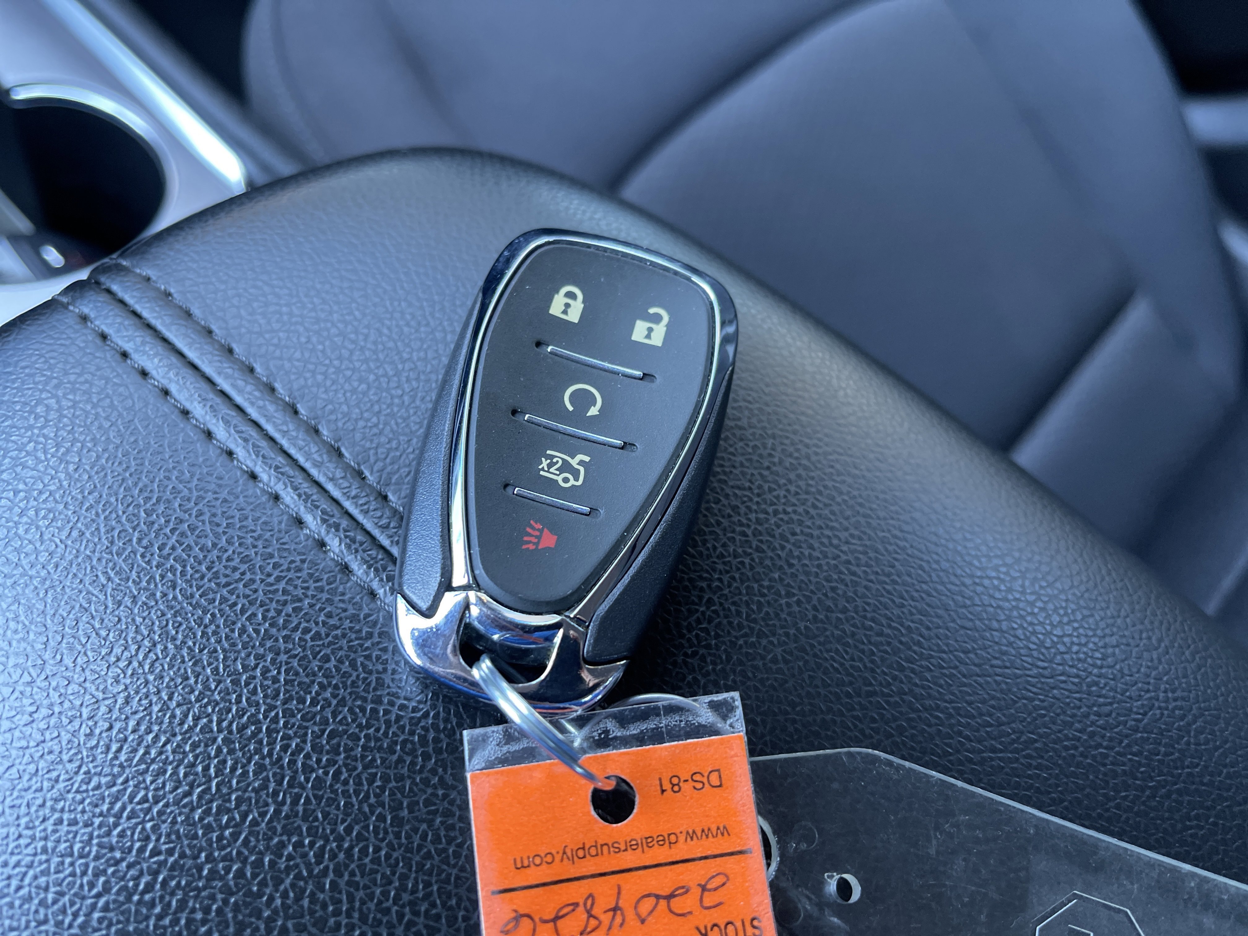 Used 2022 Chevrolet Malibu LT image 40