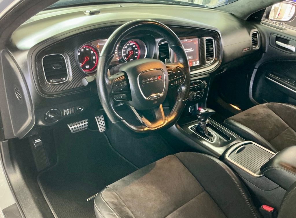 Used 2022 Dodge Charger Scat Pack RWD image 33