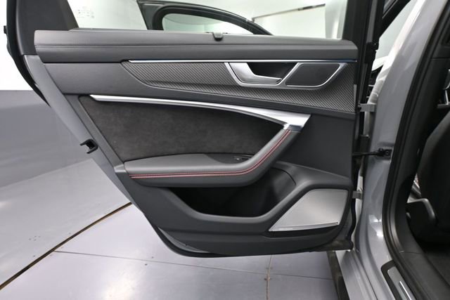 Used 2021 Audi RS 6 AWD/4WD image 38