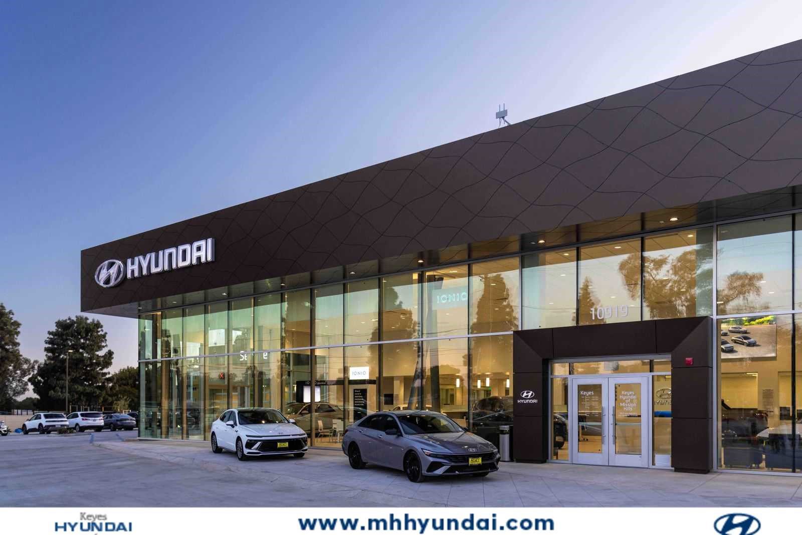 Certified 2025 Hyundai Kona SEL AWD/4WD image 29