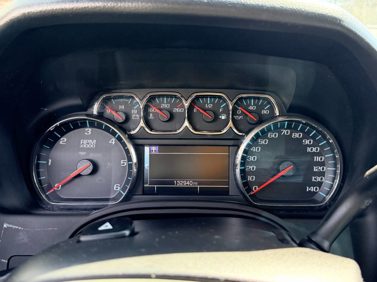 Used 2016 Chevrolet Suburban LT AWD/4WD image 35