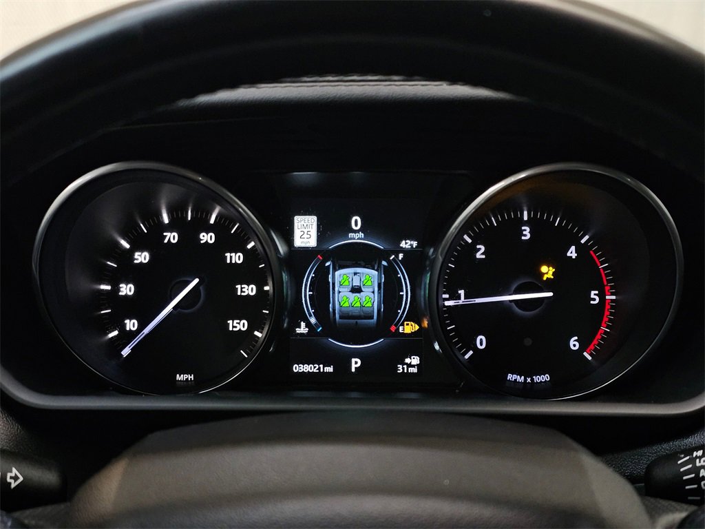 Used 2016 Land Rover Range Rover Sport HSE image 26