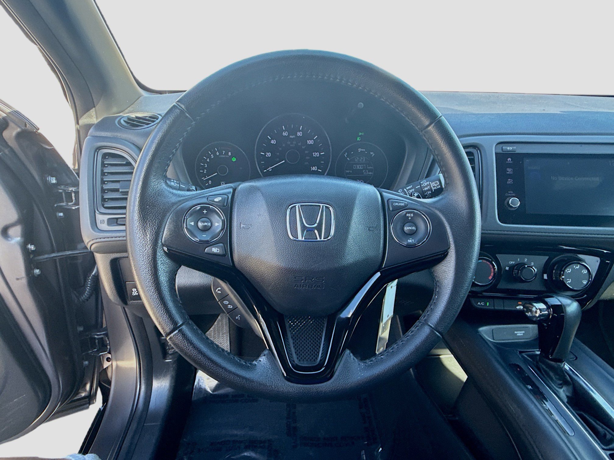 Used 2021 Honda HR-V Sport image 10