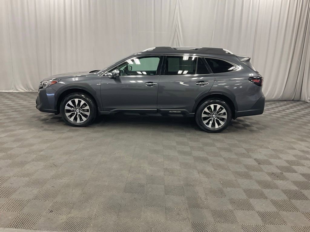 Used 2025 Subaru Outback Touring XT w/ Popular Package #2 AWD/4WD image 13