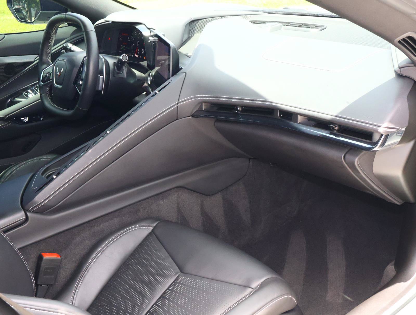 Used 2023 Chevrolet Corvette Stingray Preferred Conv w/ Z51 Performance Package RWD image 17