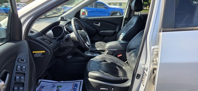 Used 2013 Hyundai Tucson Limited w/ Premium Pkg image 9