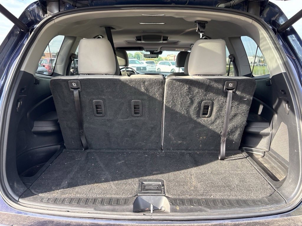 Used 2019 Honda Pilot Touring image 10