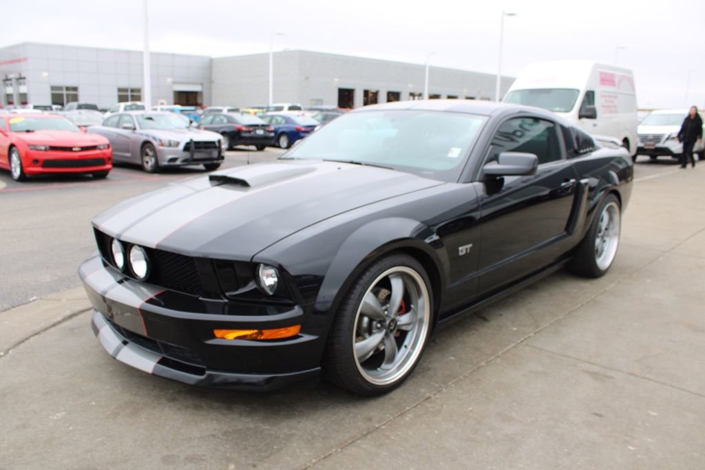 Used 2007 Ford Mustang GT Premium image 3