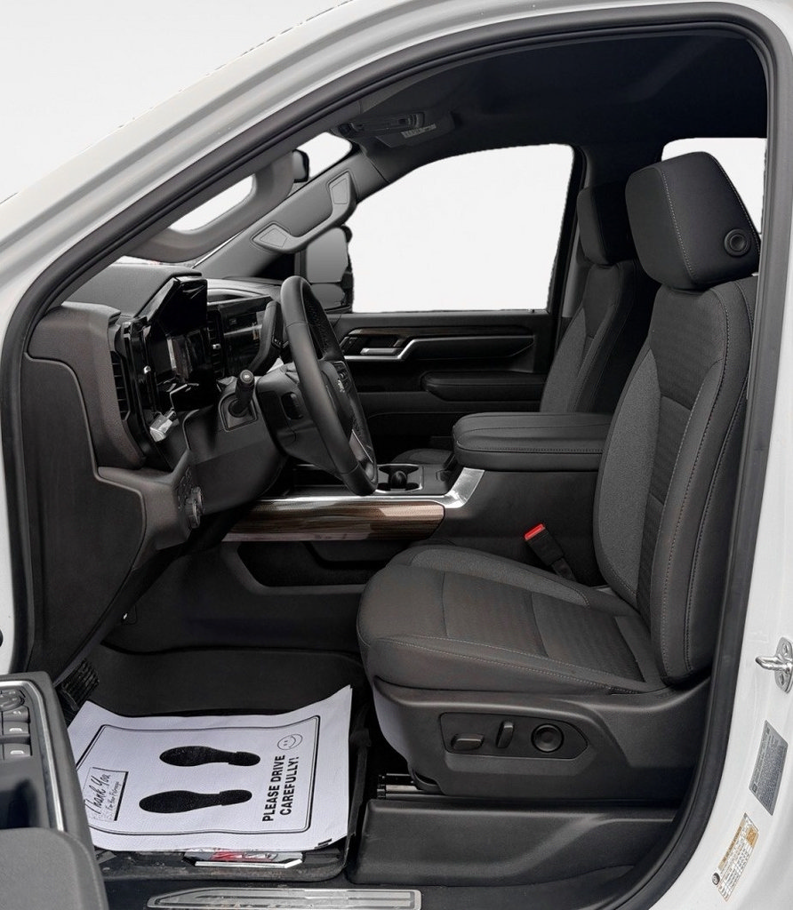 Used 2025 Chevrolet Silverado 2500 LT w/ Safety Package AWD/4WD image 12