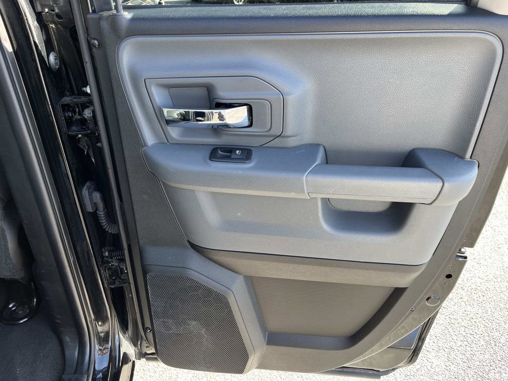 Used 2024 RAM 1500 Classic SLT image 19