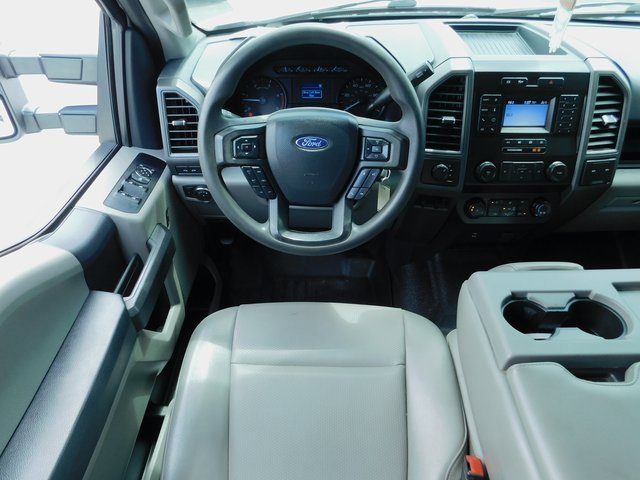 Used 2022 Ford F550 XL w/ Power Equipment Group image 12