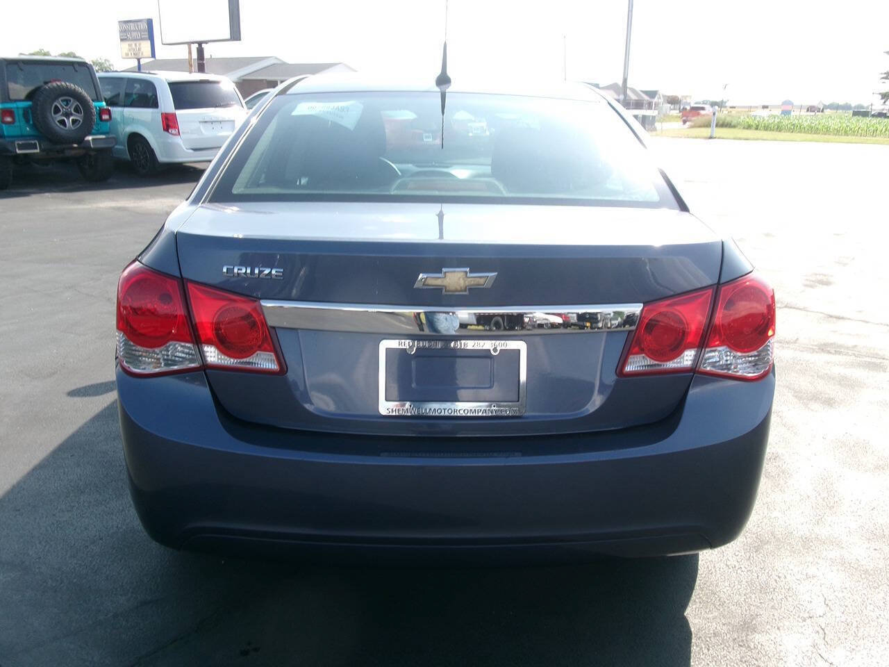 Used 2014 Chevrolet Cruze LS FWD image 6