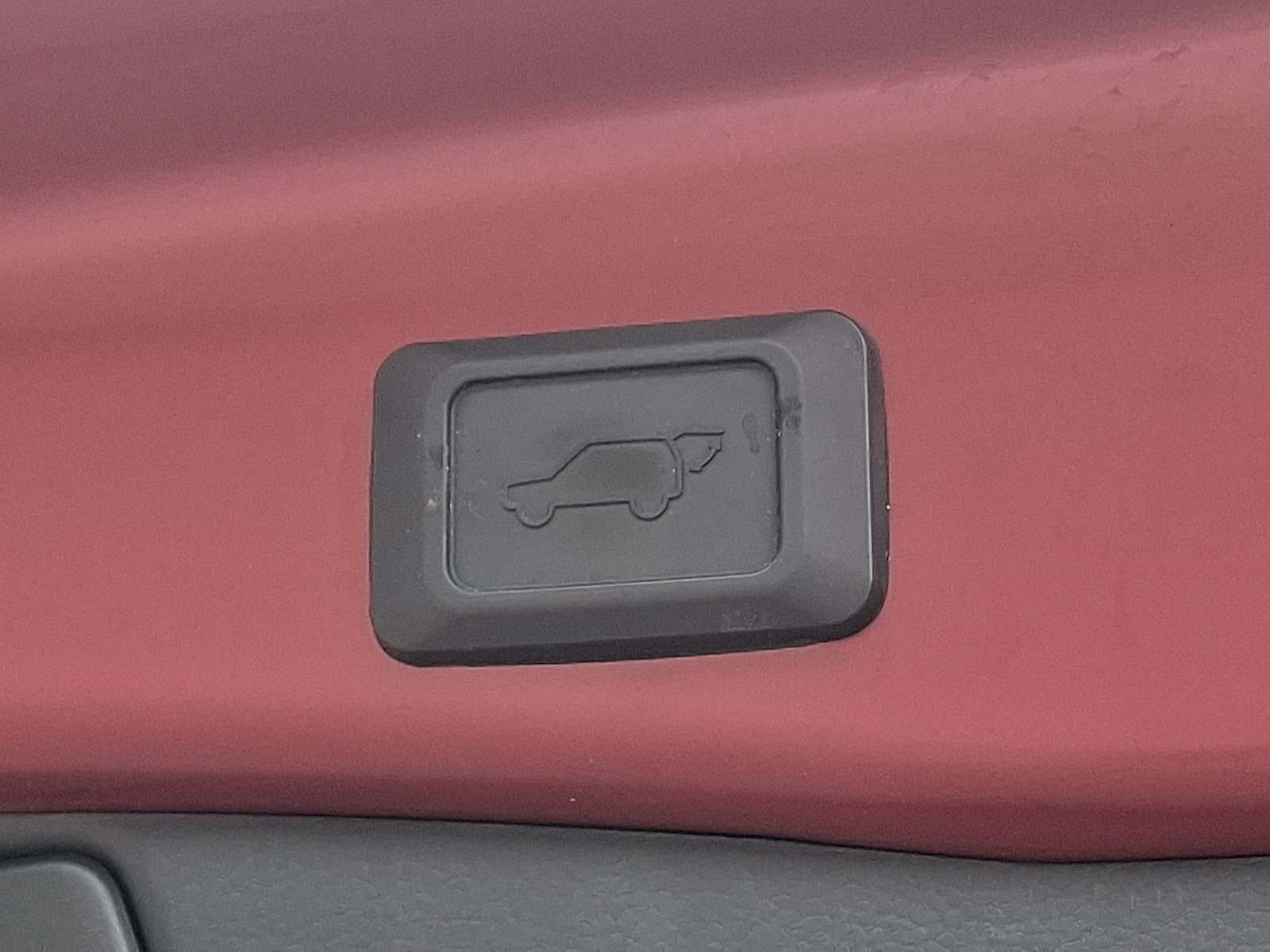 Used 2020 Toyota RAV4 XLE w/ Convenience Package AWD/4WD image 31