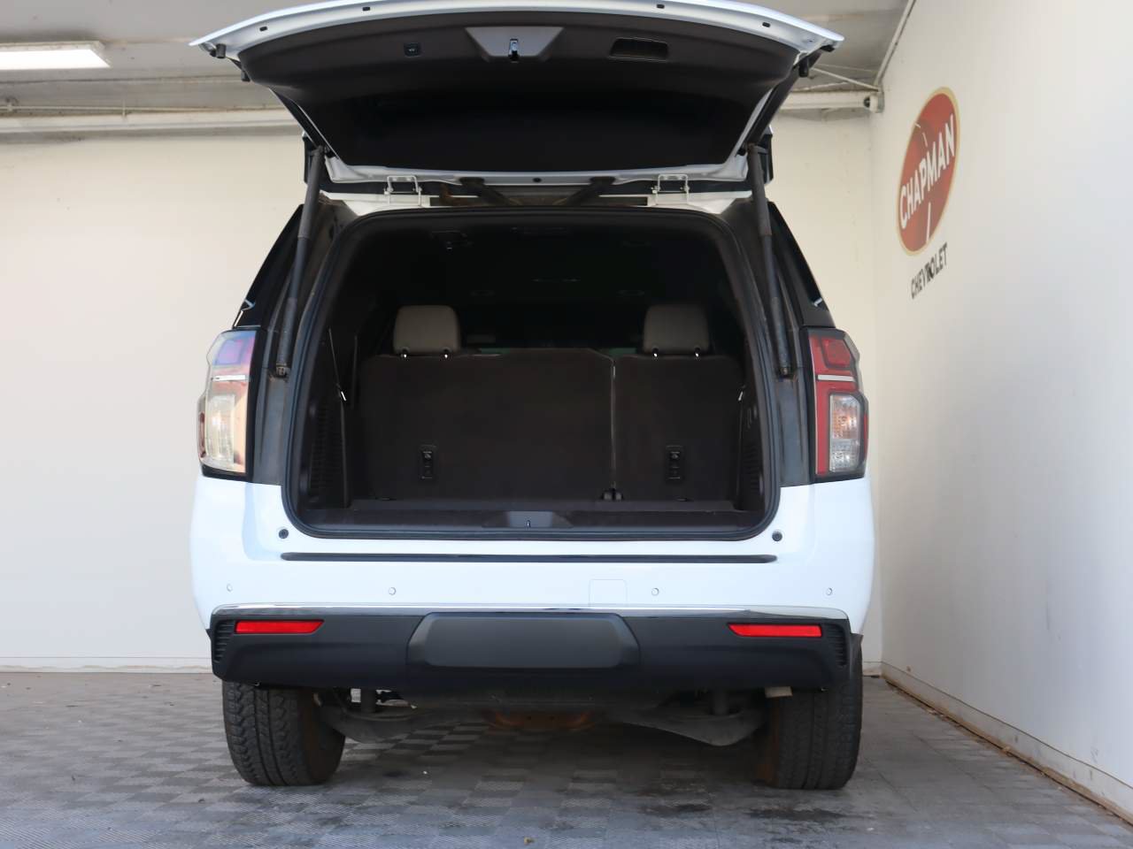 Used 2023 Chevrolet Tahoe LT AWD/4WD image 5