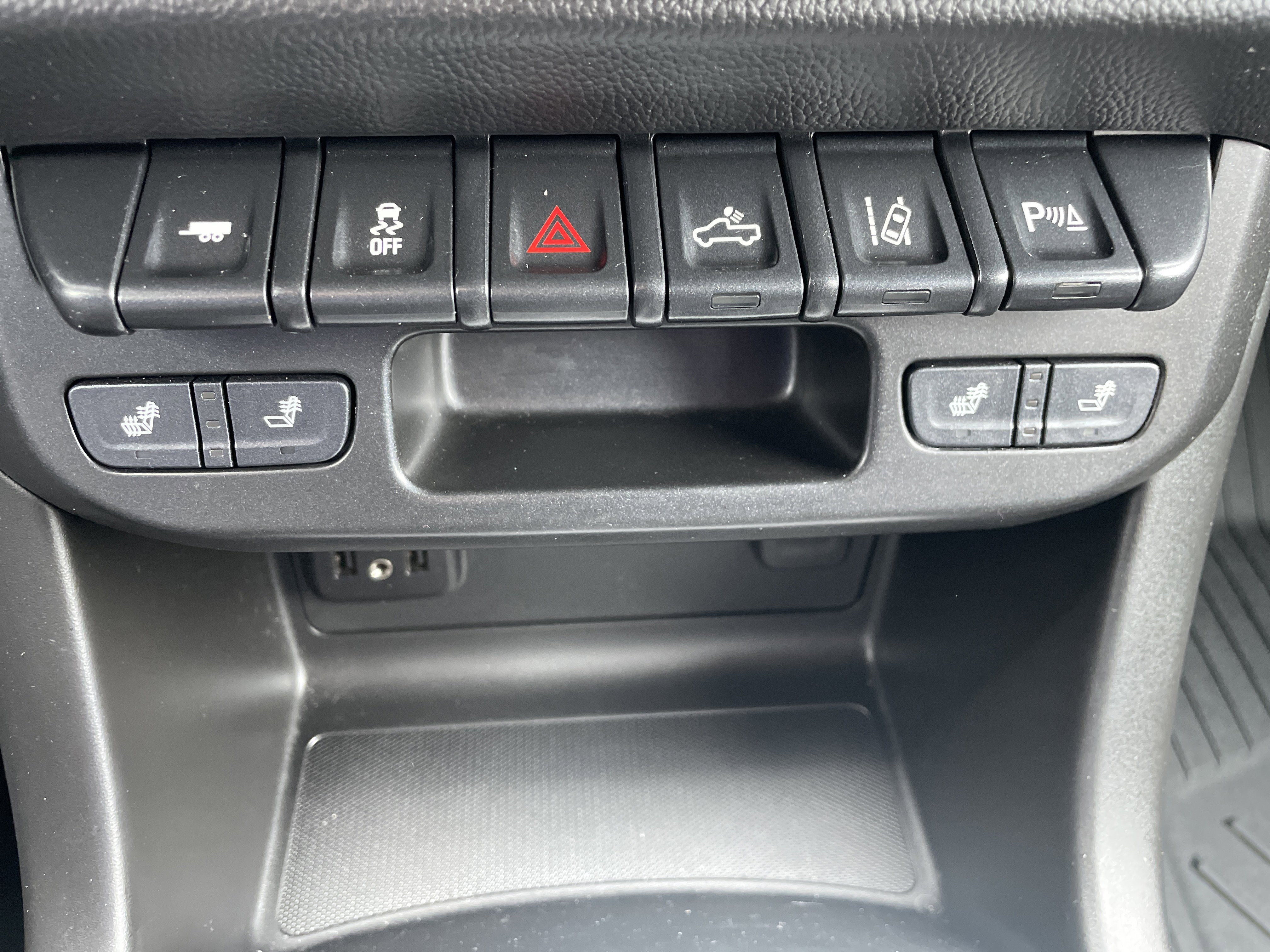 Used 2021 Chevrolet Colorado LT w/ Safety Package image 31