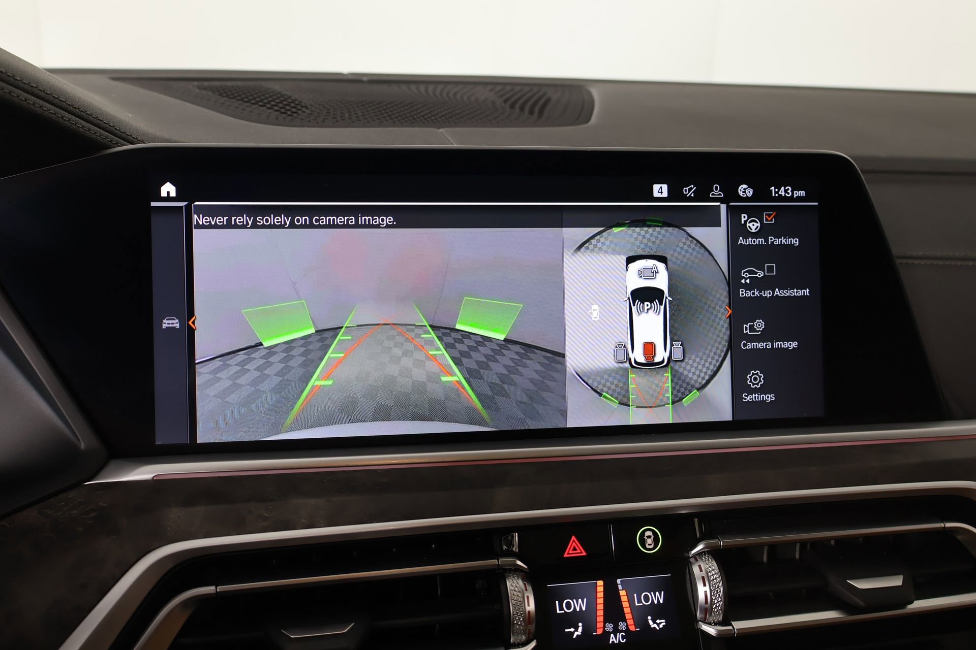 Used 2023 BMW X5 xDrive40i w/ M Sport Package image 6