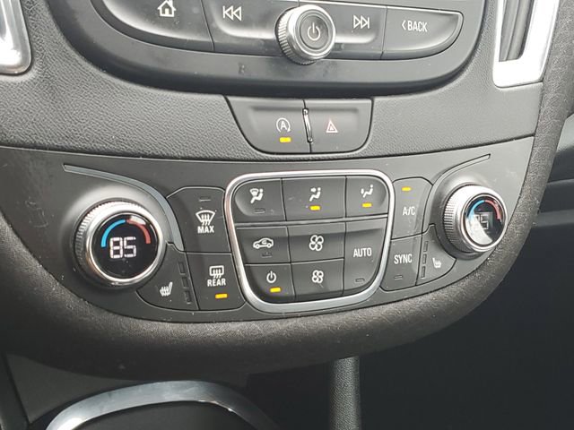 Used 2021 Chevrolet Malibu LT image 28