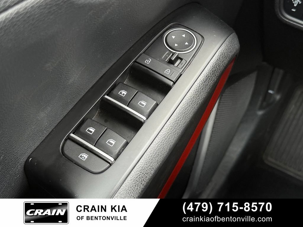Certified 2024 Kia Soul GT-Line FWD image 10