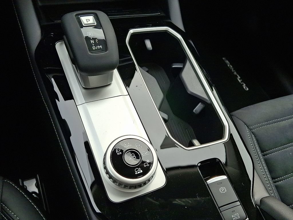 New 2026 Mitsubishi Outlander SE AWD/4WD image 7