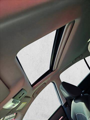 Used 2019 Nissan Altima 2.5 SV image 15