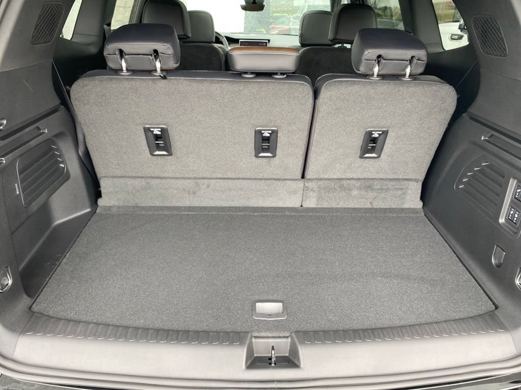 New 2027 GMC Acadia Denali Ultimate AWD/4WD image 28