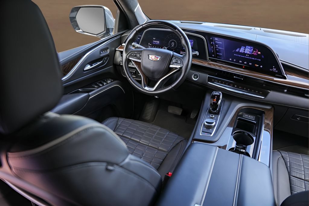 Certified 2024 Cadillac Escalade Sport Platinum AWD/4WD image 28