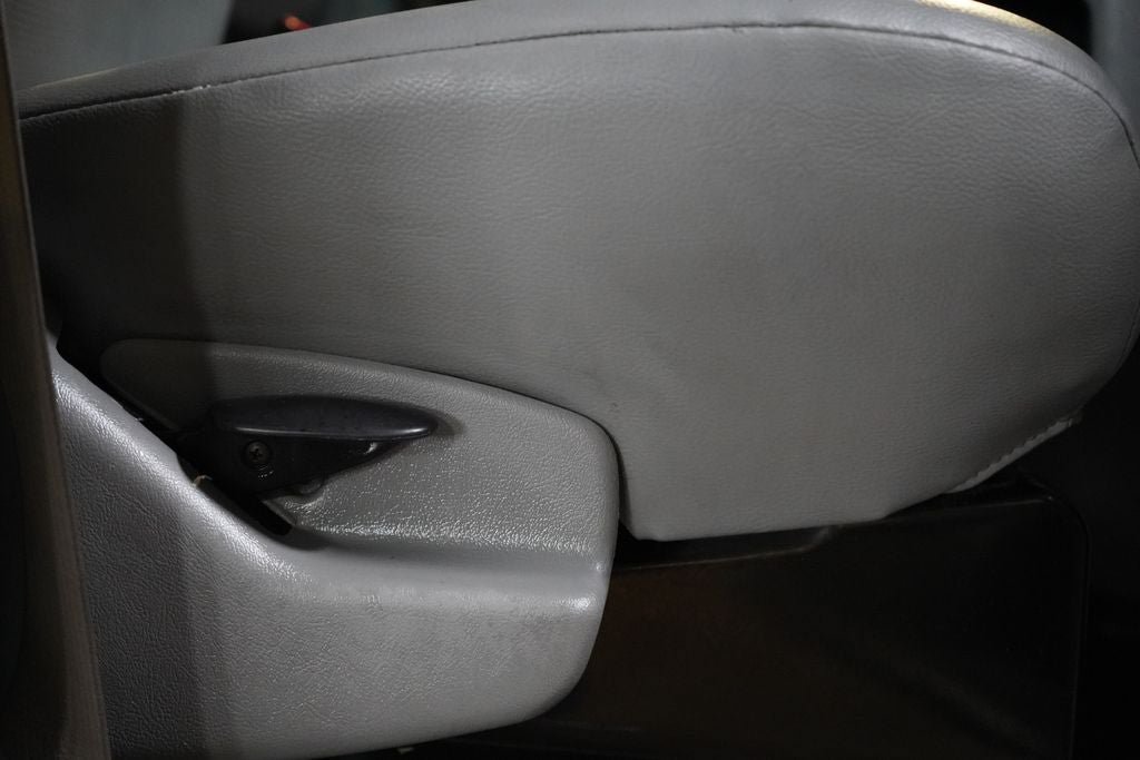 Used 2019 Ford E-350 and Econoline 350 Super Duty w/ Power Windows & Locks Group RWD image 17