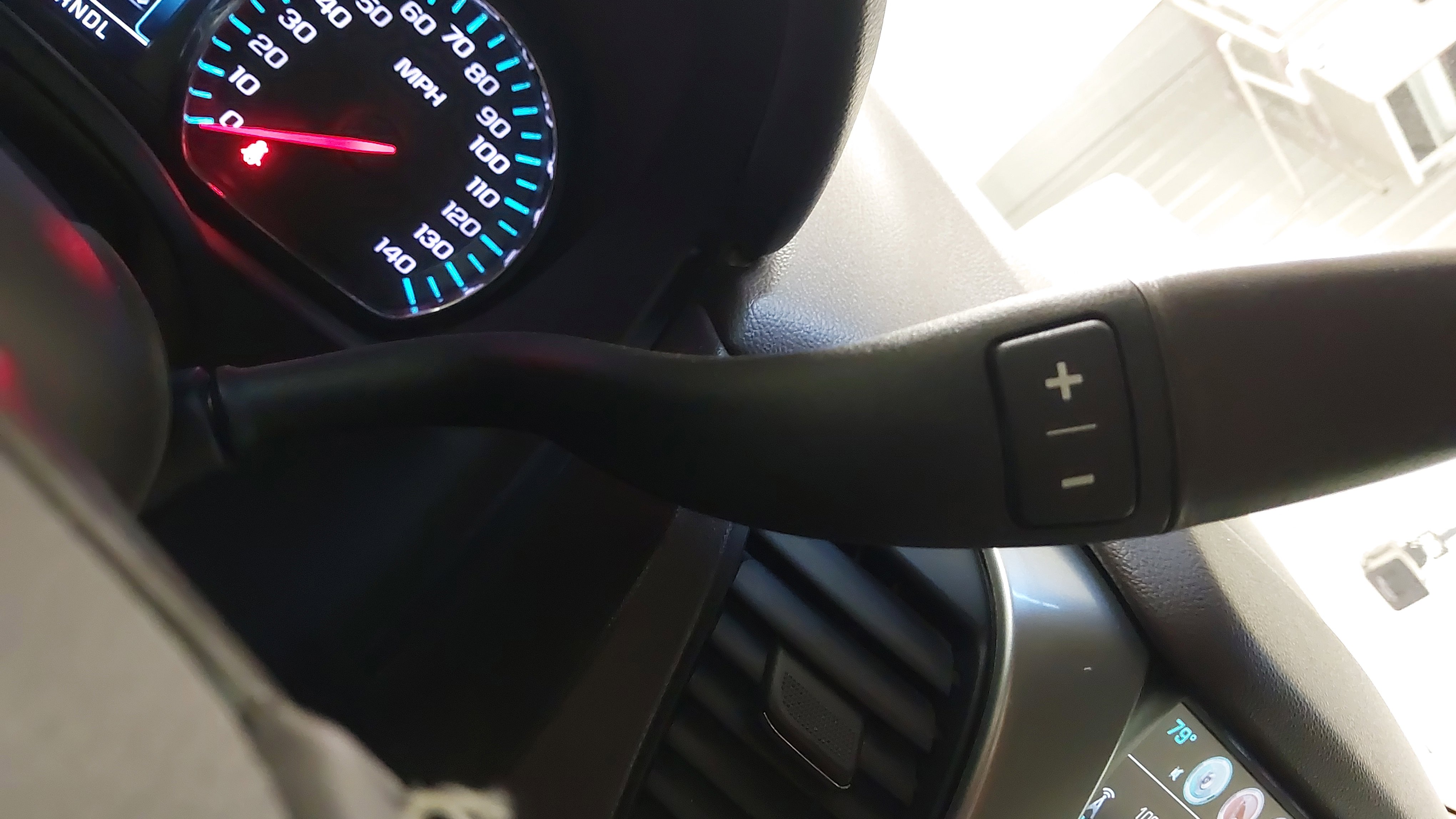 Used 2018 Chevrolet Tahoe LT image 21