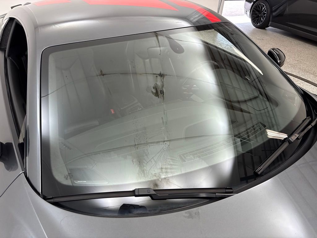 Used 2018 Audi R8 V10 w/ Premium Package image 31