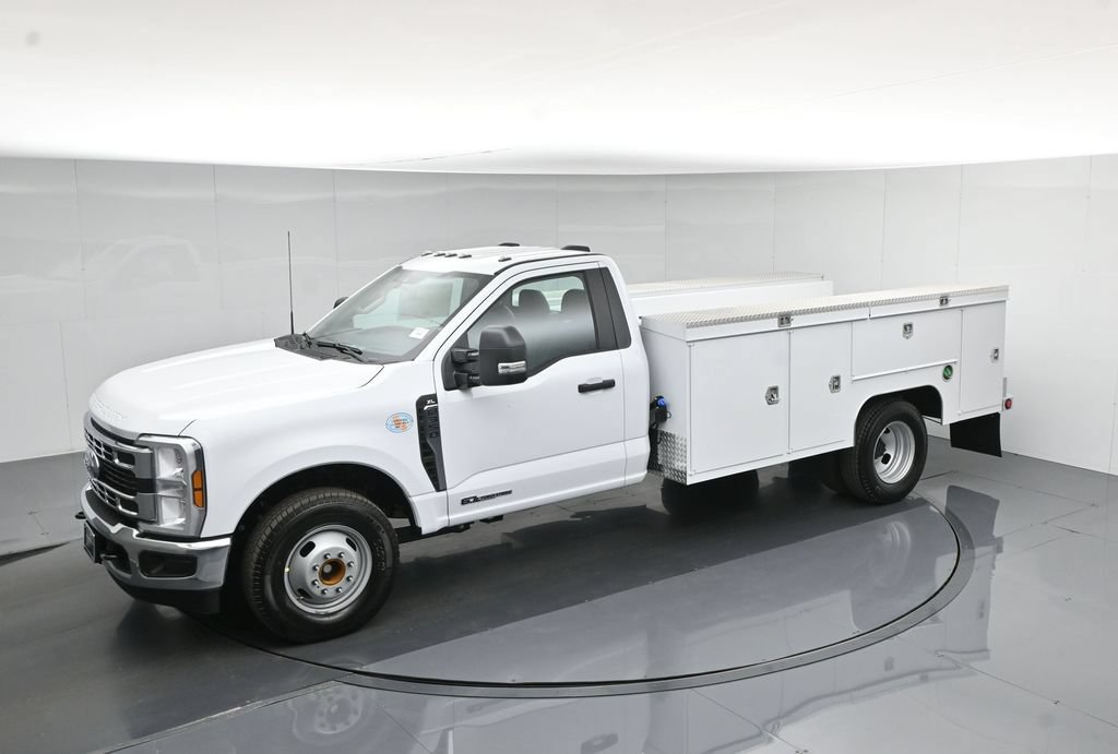 New 2026 Ford F350 XL w/ XL Chrome Package RWD image 44