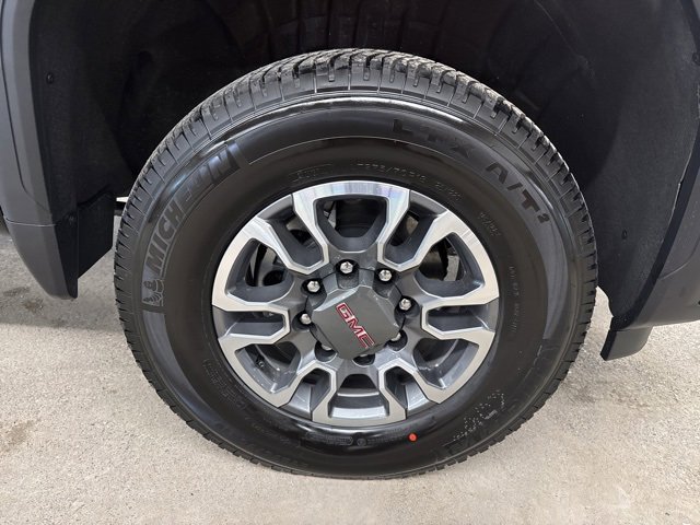 New 2026 GMC Sierra 2500 SLT w/ SLT Convenience Package image 9