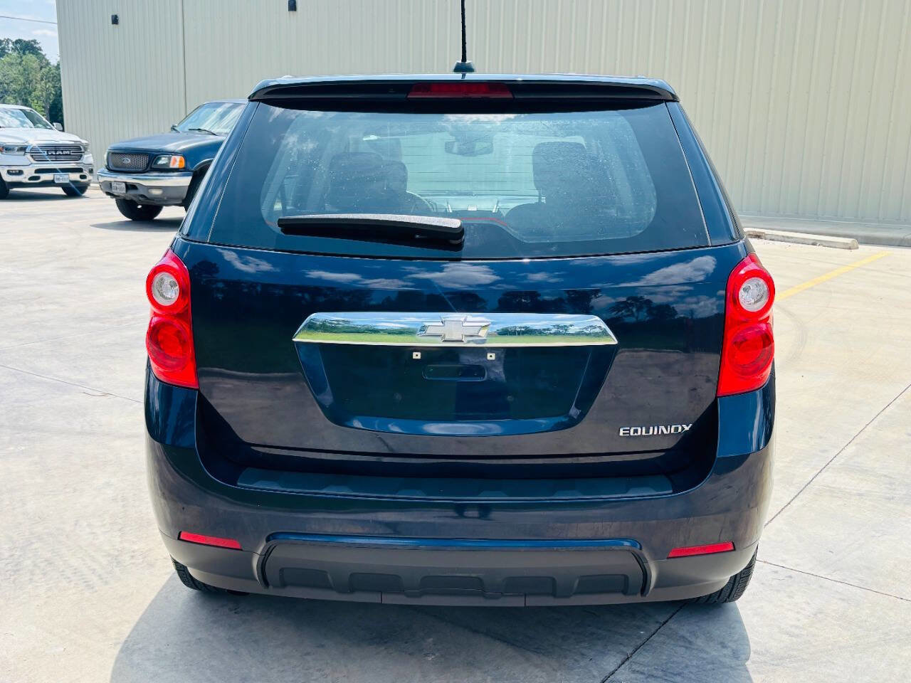 Used 2015 Chevrolet Equinox LS FWD image 9