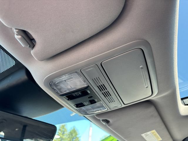 Used 2024 Honda Odyssey EX-L image 29