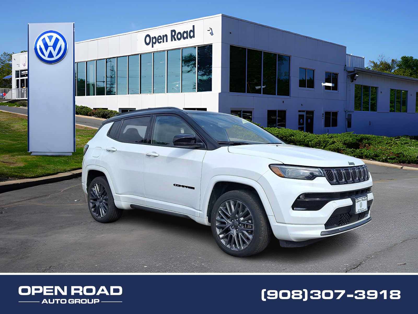 Used 2023 Jeep Compass High Altitude AWD/4WD image 1