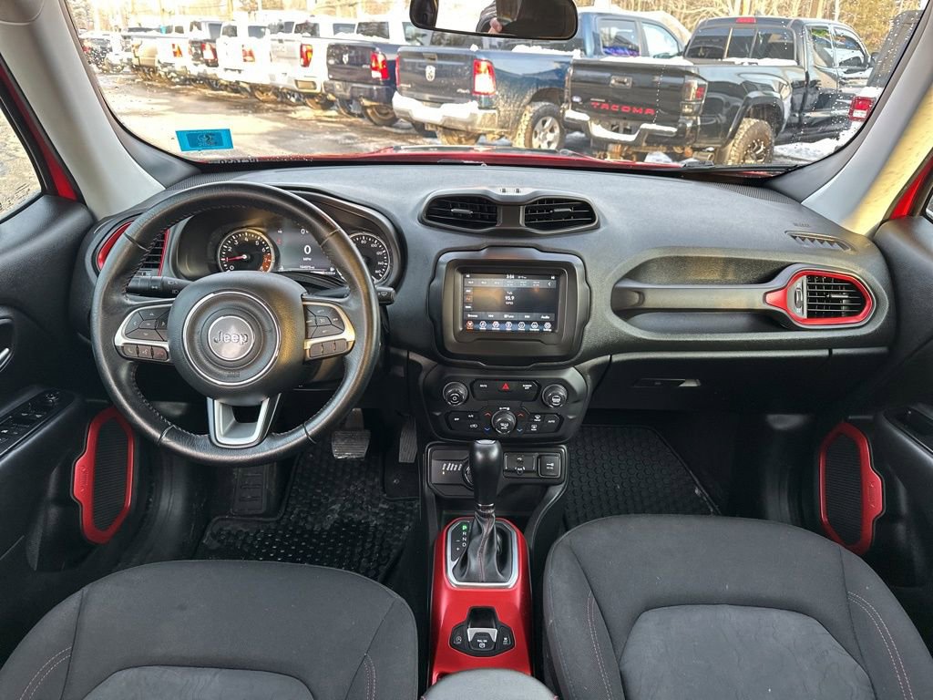Used 2019 Jeep Renegade Trailhawk image 13