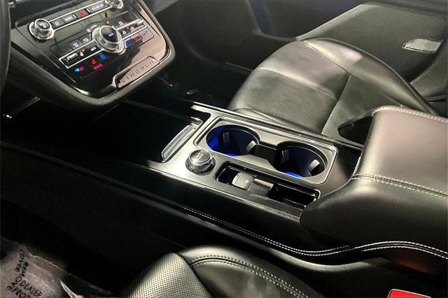 Used 2021 Lincoln Corsair Reserve w/ Equipment Group 201A image 18