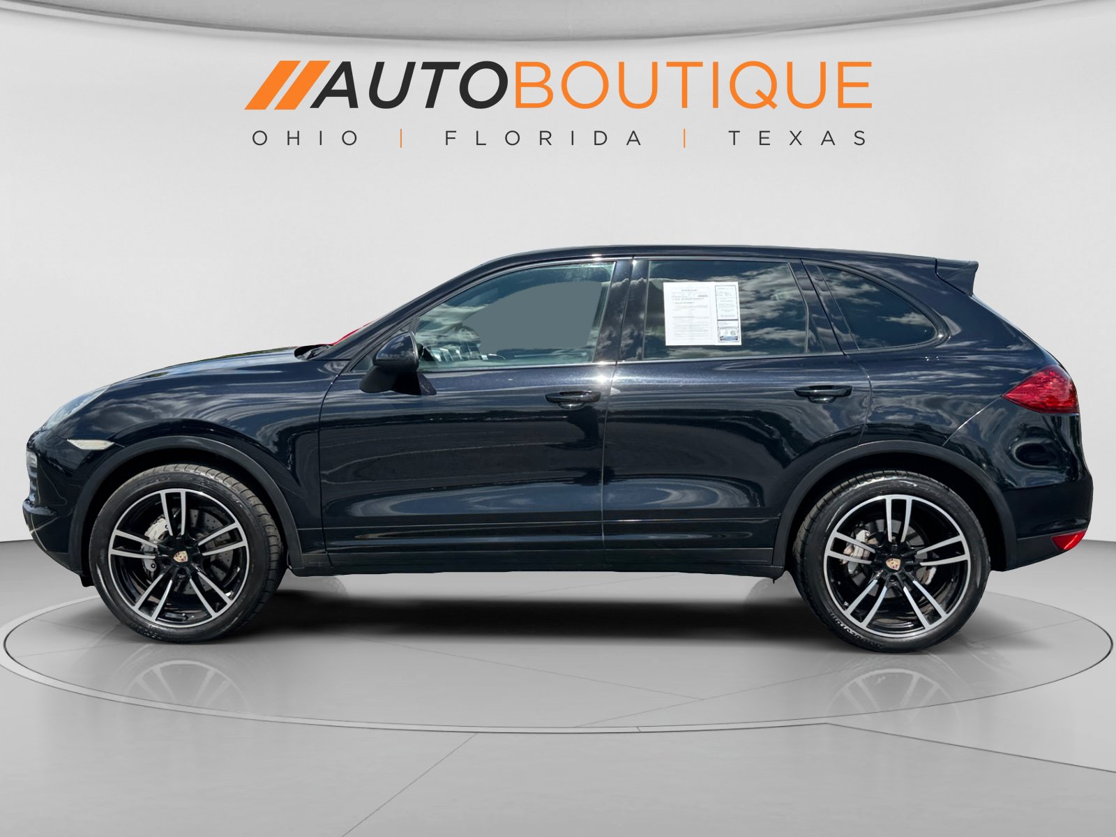Used 2012 Porsche Cayenne S AWD/4WD image 2