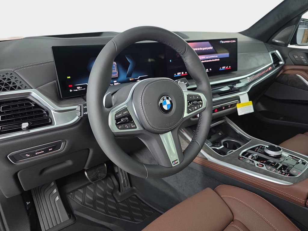 New 2026 BMW X7 xDrive40i w/ Executive Package image 17