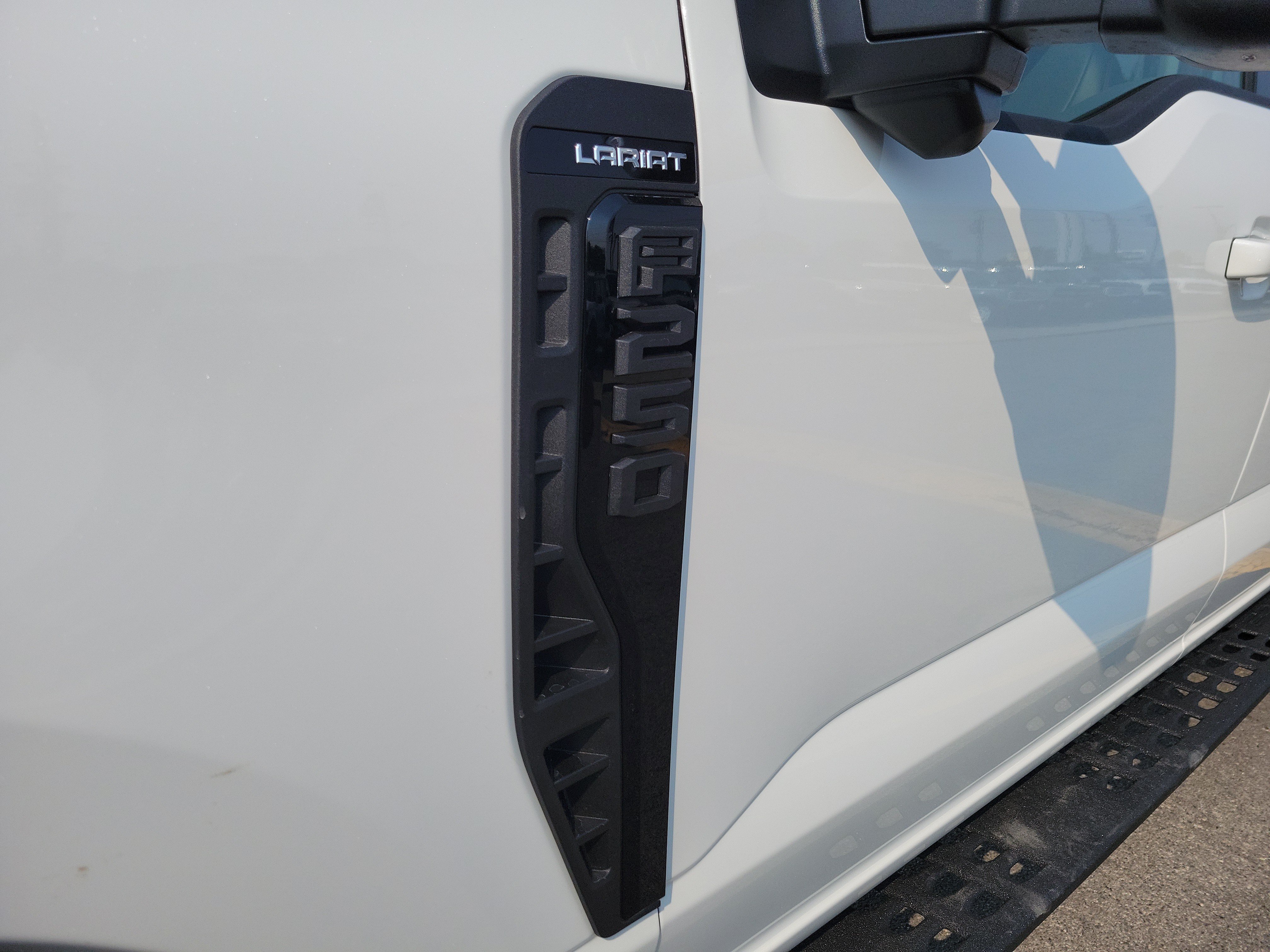 New 2026 Ford F250 Lariat w/ Tremor Off-Road Package AWD/4WD image 9