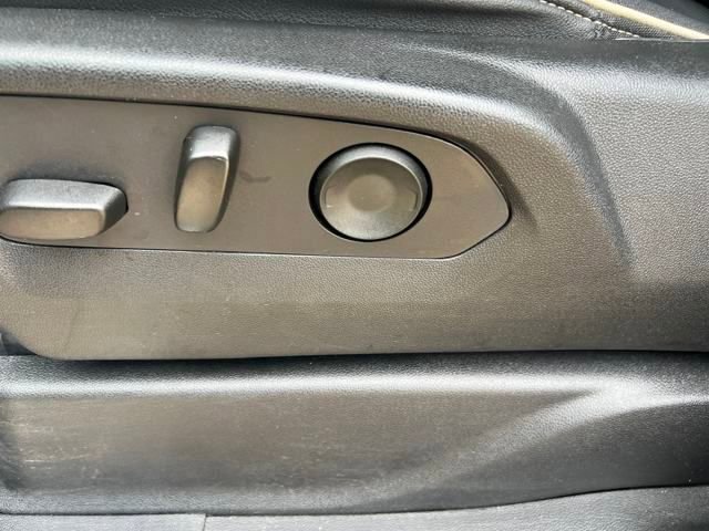 Certified 2023 Chevrolet Suburban Premier image 14