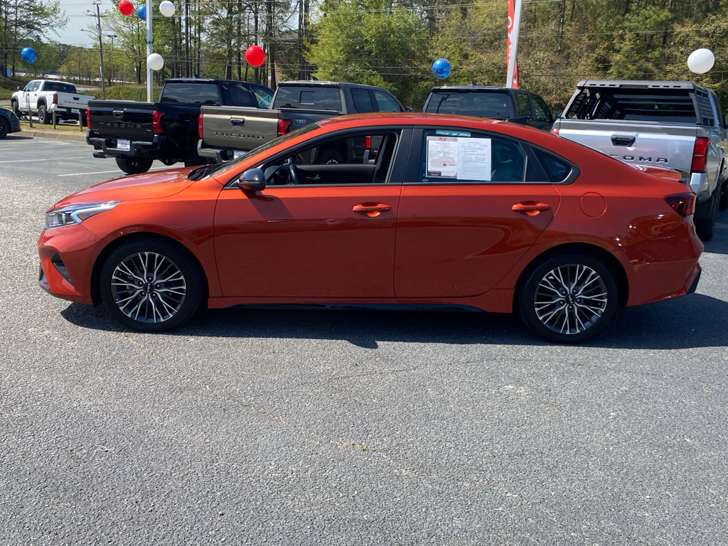 Used 2023 Kia Forte GT-Line w/ GT-Line Technology Package image 3