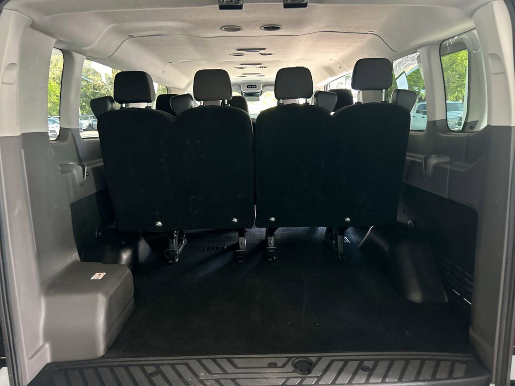 Used 2024 Ford Transit 350 XLT image 40