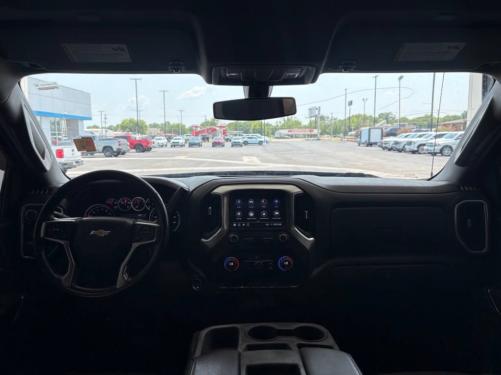 Used 2021 Chevrolet Silverado 1500 LT AWD/4WD image 35