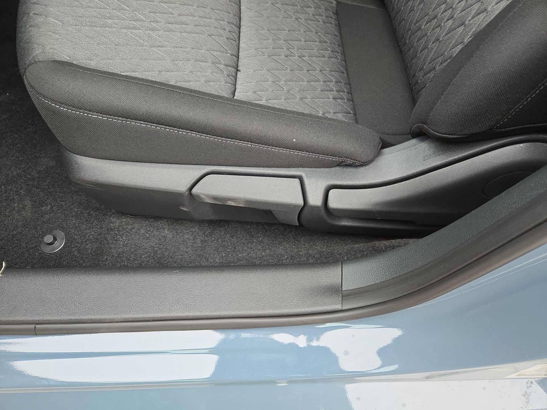 New 2026 Nissan Sentra SV w/ SV Convenience Package FWD image 32