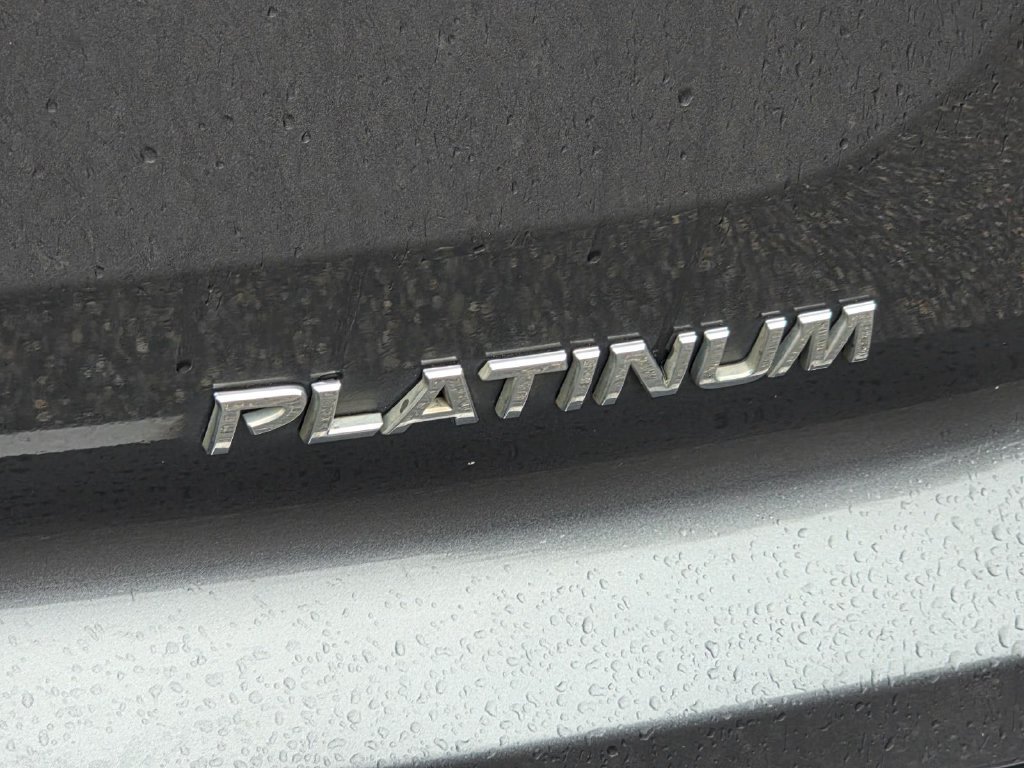 Used 2022 Nissan Pathfinder Platinum w/ Cargo Package FWD image 31