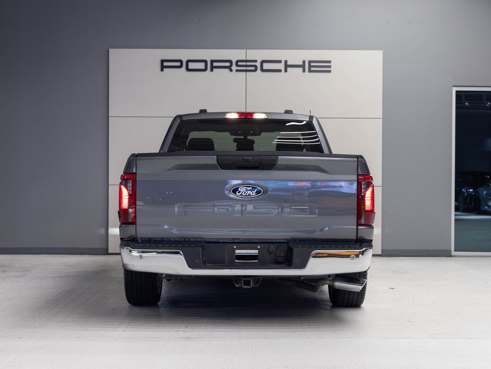 Used 2025 Ford F150 XL w/ Equipment Group 103A High image 6