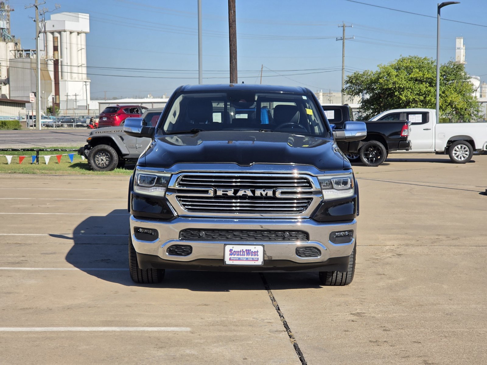 Used 2022 RAM 1500 Laramie AWD/4WD image 6