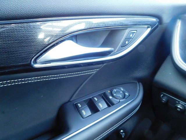 Used 2023 Buick Envision Preferred image 24