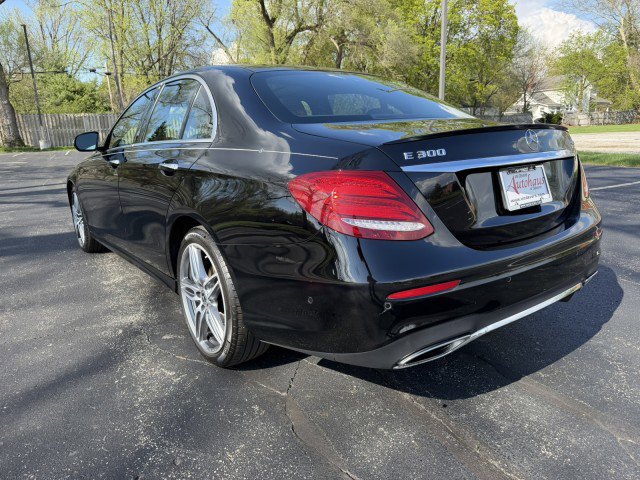 Certified 2019 Mercedes-Benz E 300 4MATIC image 5