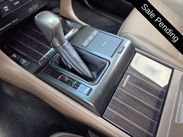 Used 2023 Lexus GX 460 Luxury w/ Accessory Package image 28